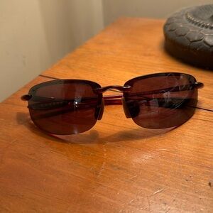 Maui Jim Ho’okipa sport sunglasses. Lenses Maui Rose, Frame Tortoise.